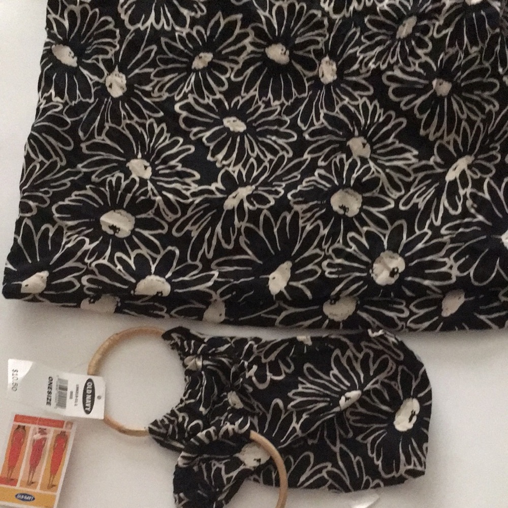 Sarong in a tropical tote, Old Navy